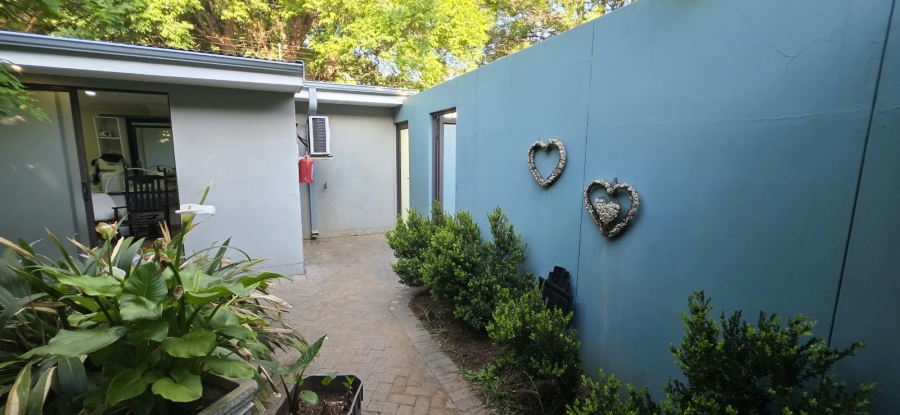 6 Bedroom Property for Sale in Parys Free State